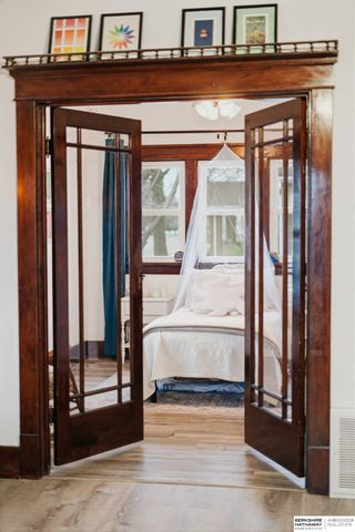 1932 N Lincoln Avenue, York, NE 68467