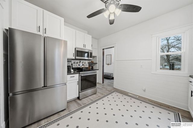 1932 N Lincoln Avenue, York, NE 68467