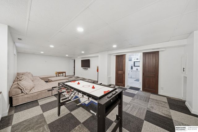 1932 N Lincoln Avenue, York, NE 68467