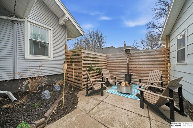 1932 N Lincoln Avenue, York, NE 68467