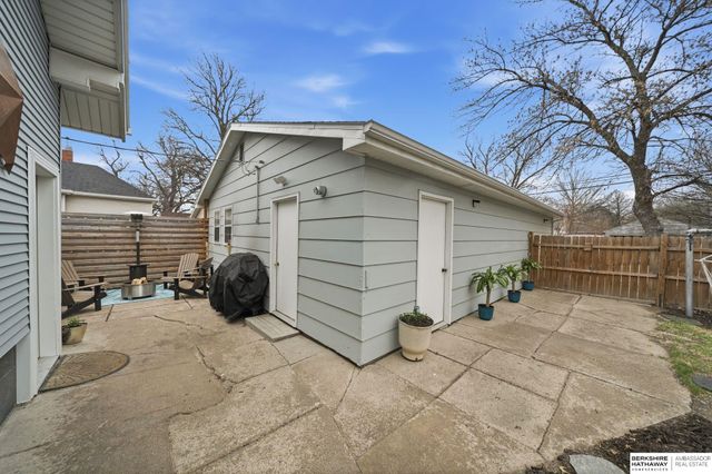 1932 N Lincoln Avenue, York, NE 68467