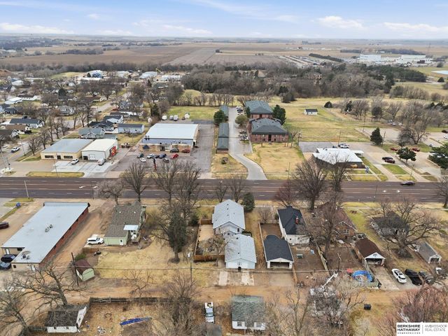 1932 N Lincoln Avenue, York, NE 68467
