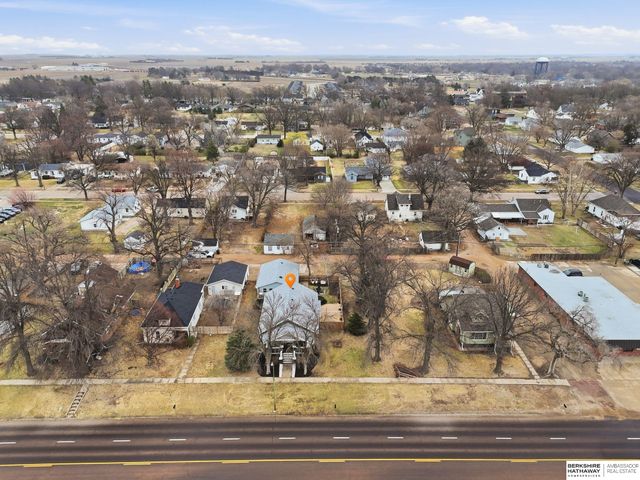 1932 N Lincoln Avenue, York, NE 68467