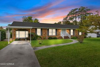 218 Rochelle Drive, Morehead City, NC 28557