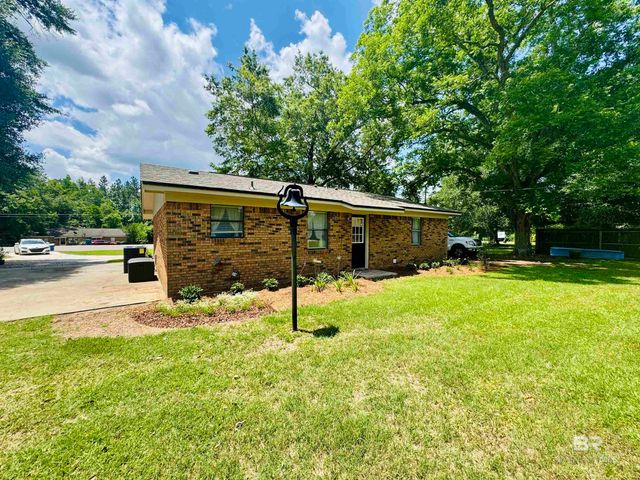 2274 Foshee Road, Brewton, AL 36426