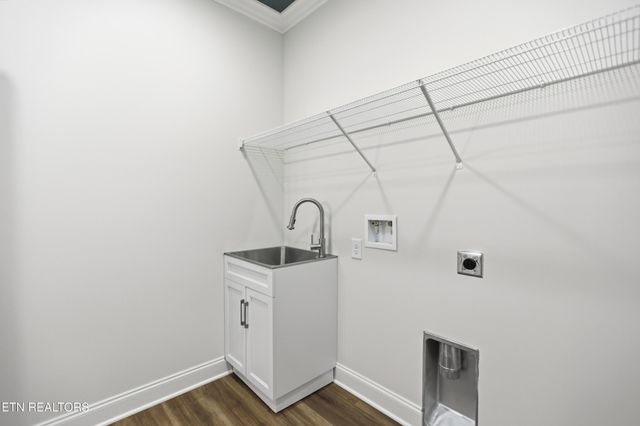 5613 Stoneleigh Rd, Knoxville, TN 37912