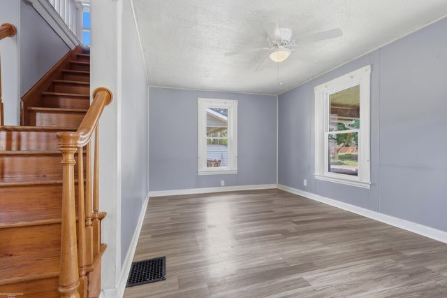 57 N Johnson Street, Pontiac, MI 48341
