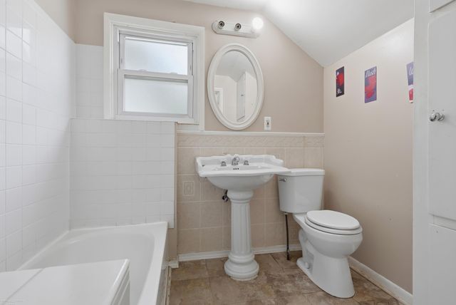 57 N Johnson Street, Pontiac, MI 48341