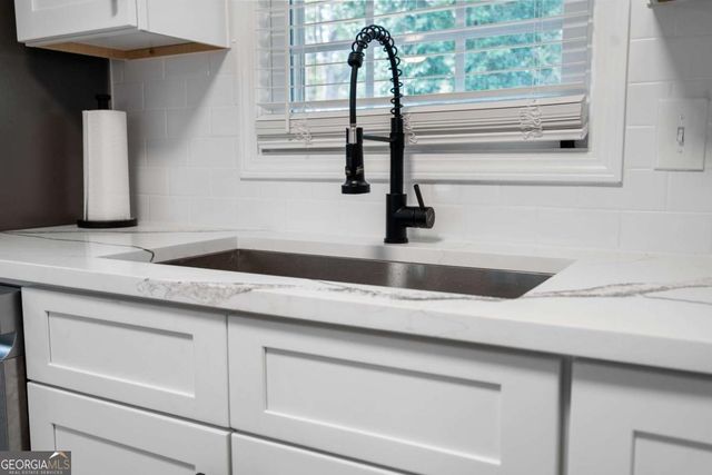 1969 Valley Ridge Drive SW, Atlanta, GA 30331