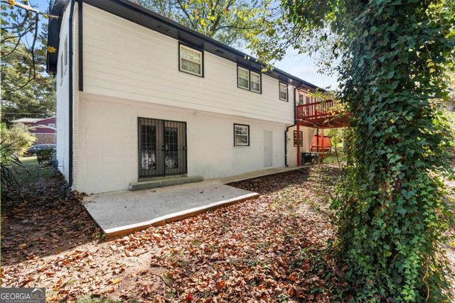 1969 Valley Ridge Drive SW, Atlanta, GA 30331