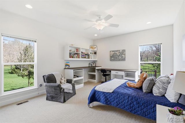 15963 Fox Trotter Court, Ballwin, MO 63021