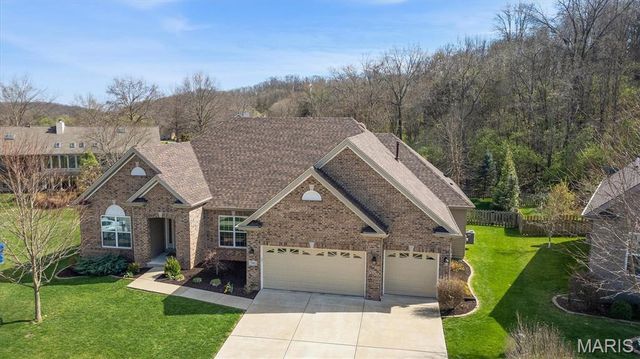 15963 Fox Trotter Court, Ballwin, MO 63021