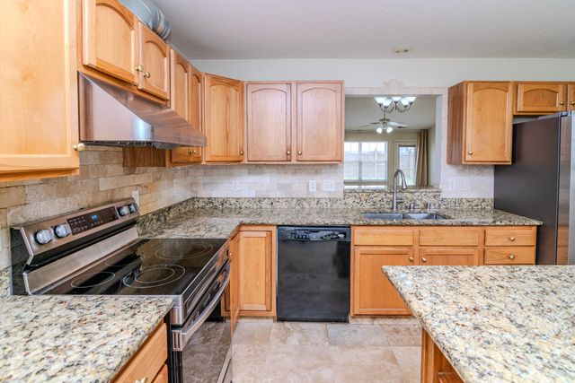 817 Hidden Stream Drive, Lexington, KY 40511