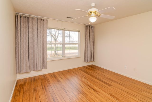 817 Hidden Stream Drive, Lexington, KY 40511