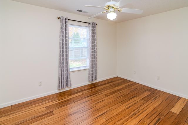 817 Hidden Stream Drive, Lexington, KY 40511