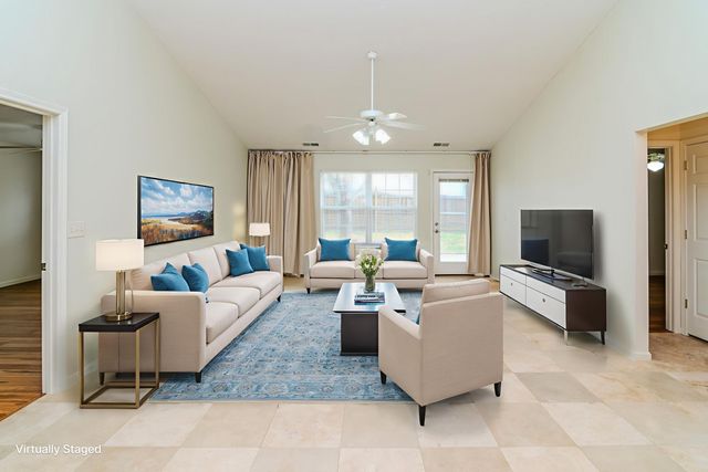 817 Hidden Stream Drive, Lexington, KY 40511