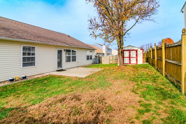 817 Hidden Stream Drive, Lexington, KY 40511