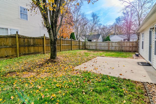 817 Hidden Stream Drive, Lexington, KY 40511