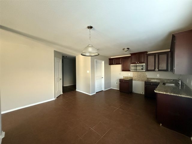 2012 Wagon Trail, Heartland, TX 75126