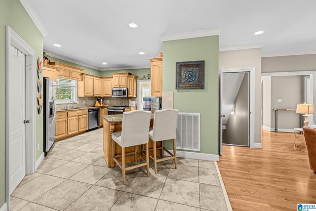 5825 ROSEWOOD DRIVE, Gardendale, AL 35071