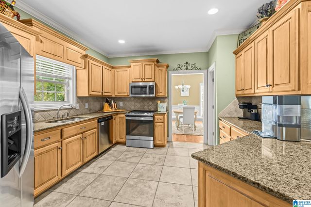 5825 ROSEWOOD DRIVE, Gardendale, AL 35071