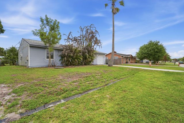 1809 SW Morelia Lane, Port St. Lucie, Port St Lucie, FL 34953