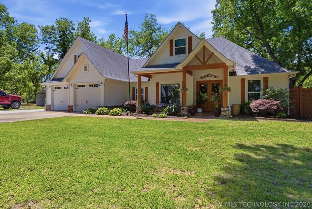 893 N E, Eufaula, OK 74432