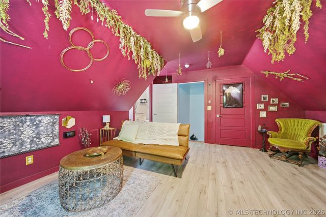 893 N E, Eufaula, OK 74432