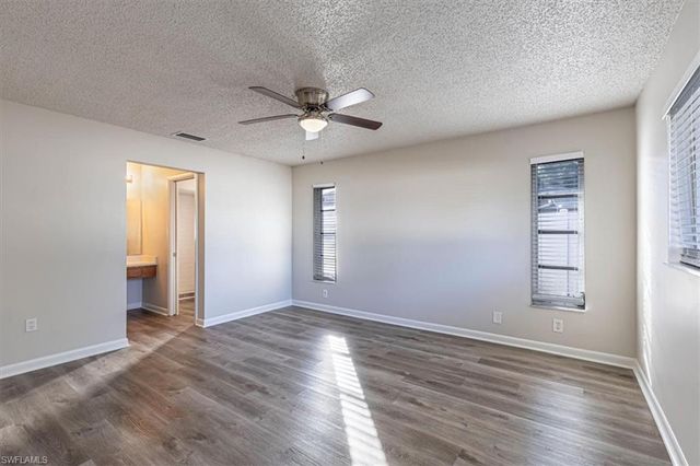 713 SE 35th ST, Cape Coral, FL 33904