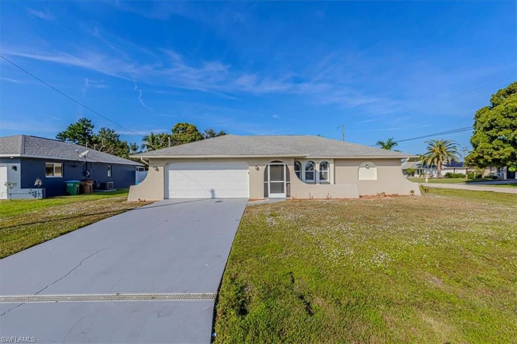 713 SE 35th ST, Cape Coral, FL 33904