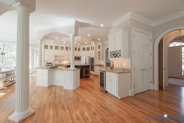 10800 Cherry Hill Dr, Glen Allen, VA 23059