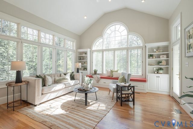 10800 Cherry Hill Dr, Glen Allen, VA 23059
