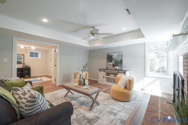 10800 Cherry Hill Dr, Glen Allen, VA 23059
