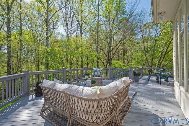 10800 Cherry Hill Dr, Glen Allen, VA 23059