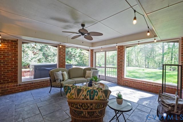 10800 Cherry Hill Dr, Glen Allen, VA 23059