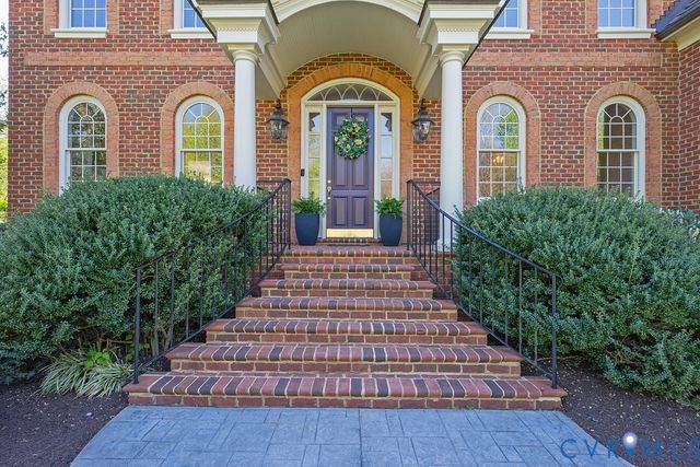 10800 Cherry Hill Dr, Glen Allen, VA 23059