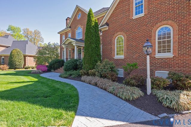 10800 Cherry Hill Dr, Glen Allen, VA 23059