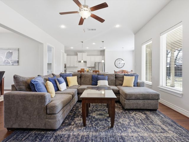 122 Dogwood Drive, Krugerville, TX 76227