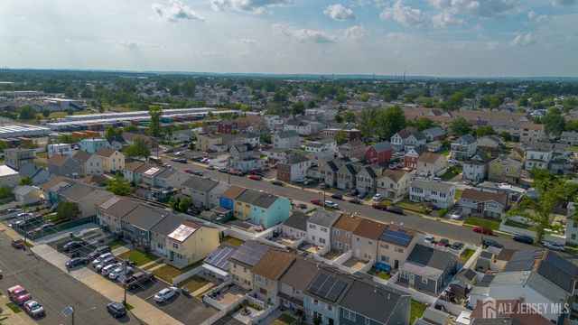 30-30 Warren Street, Carteret, NJ 07008