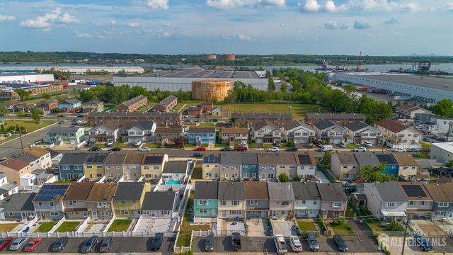 30-30 Warren Street, Carteret, NJ 07008