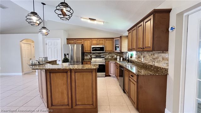 1823 N Olivia Drive, Avon Park, FL 33825