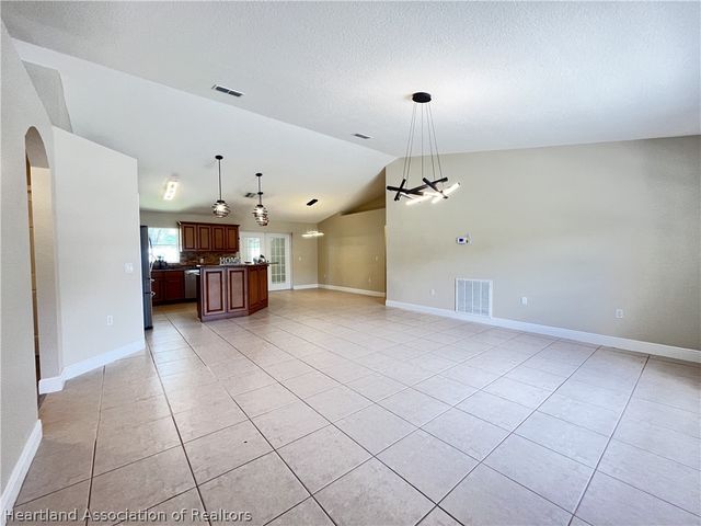 1823 N Olivia Drive, Avon Park, FL 33825