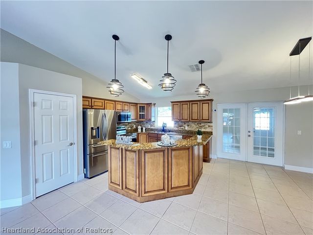 1823 N Olivia Drive, Avon Park, FL 33825