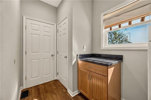12580 238th Street, Linwood, KS 66052