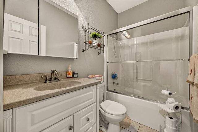 12580 238th Street, Linwood, KS 66052