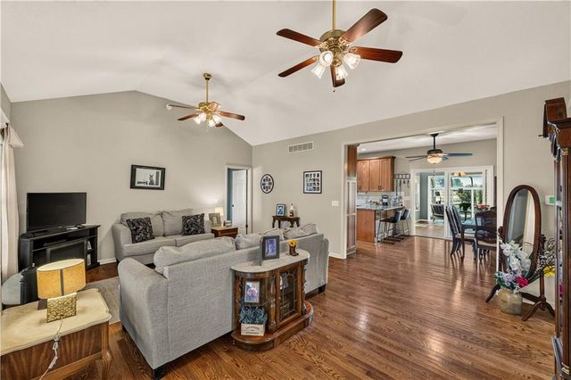 12580 238th Street, Linwood, KS 66052