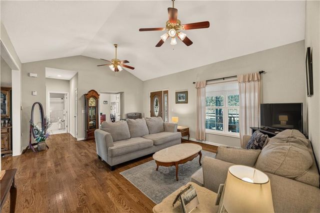 12580 238th Street, Linwood, KS 66052