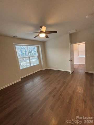 15733 Country House Street, Charlotte, NC 28273