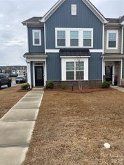 15733 Country House Street, Charlotte, NC 28273