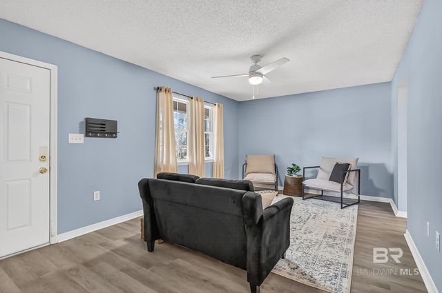 715 E Verbena Avenue, Foley, AL 36535